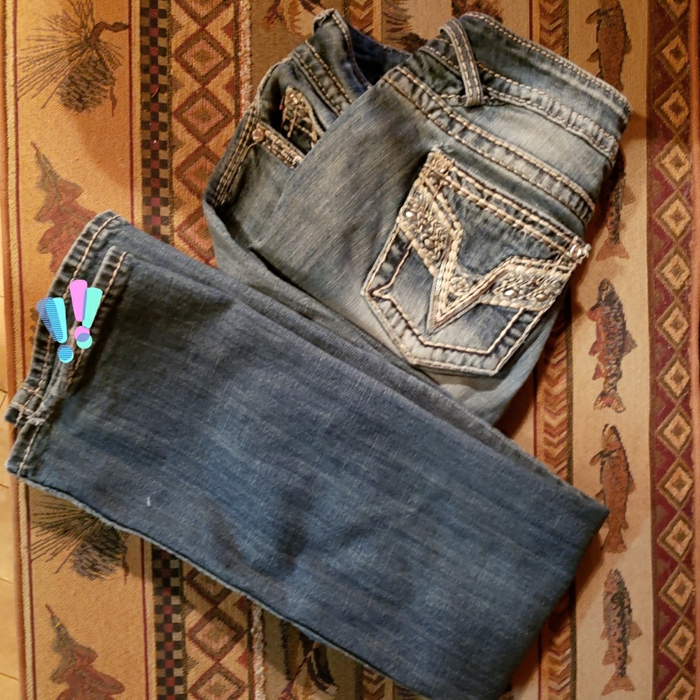 Vigoss Jean's  Chelsea cut size 9/10 length 33"